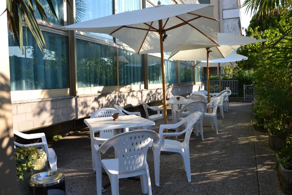 Restaurace v ubytování Hotel Elvira