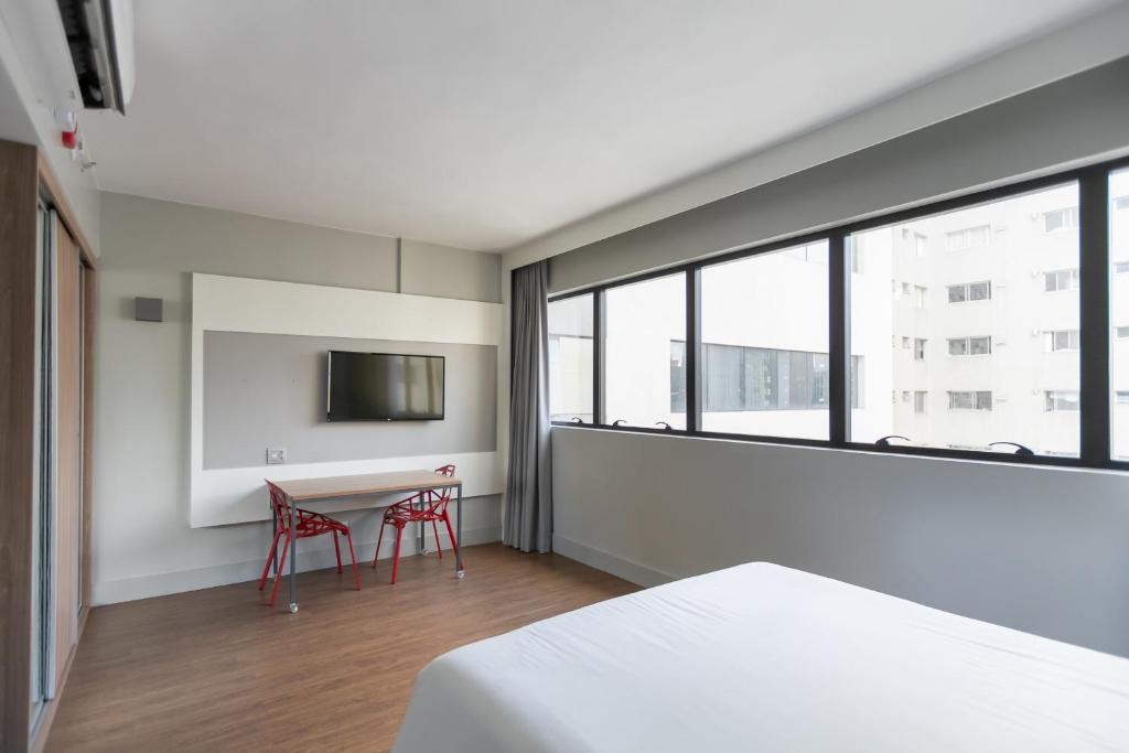  Apartamento Batel c acessibilidade - HSB054