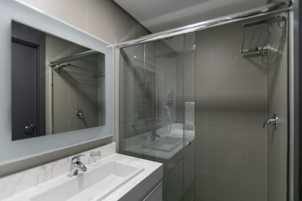  Studio Premium Batel Twin - HSB016