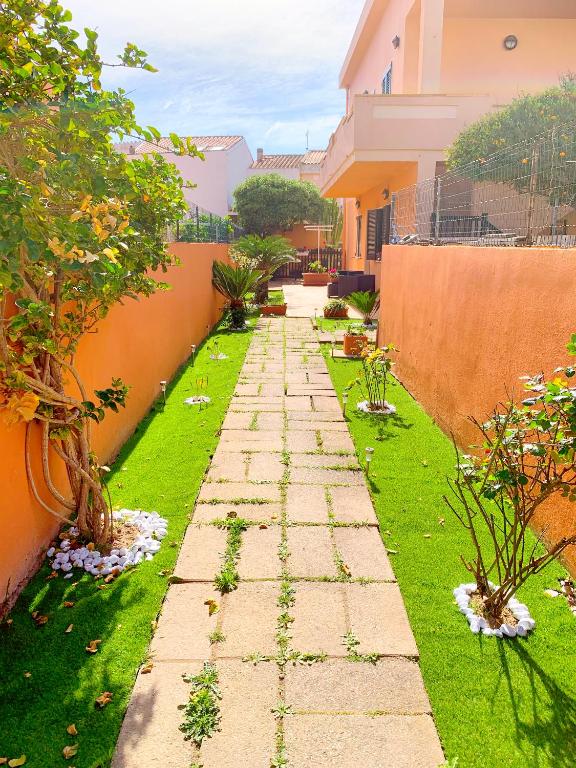 Piana Apartment a Carloforte - Incantevole casa con patio