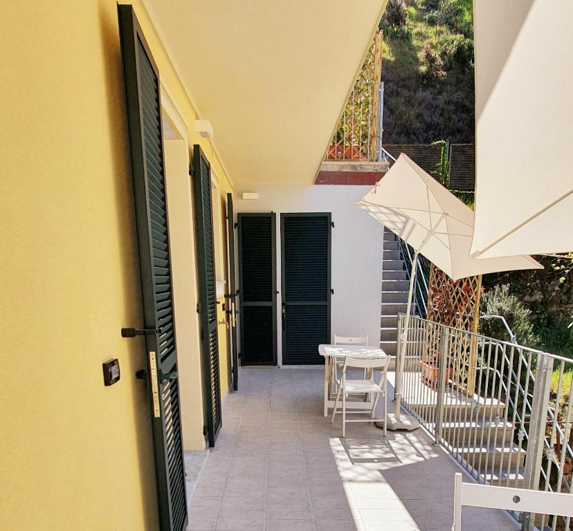 Balkón nebo terasa v ubytování Affittacamere L'Orto dei nonni