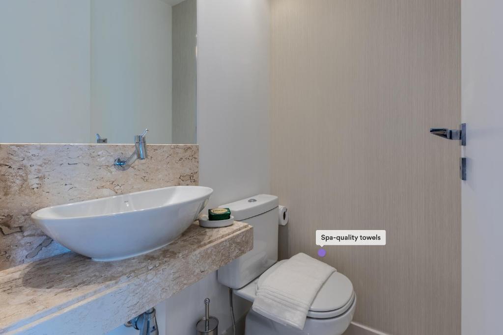  Apartamento moderno com vaga - Vila Olímpia