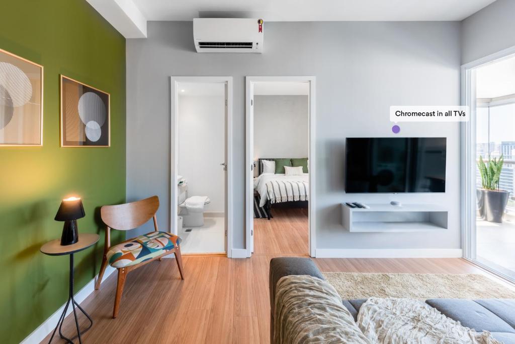  Apartamento com vaga e vista panorâmica - Vila Olímpia