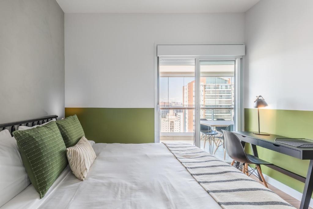  Apartamento com vaga e vista panorâmica - Vila Olímpia
