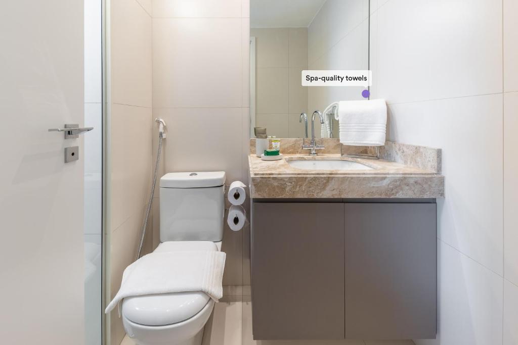  Apartamento completo com varanda - Vila Olímpia