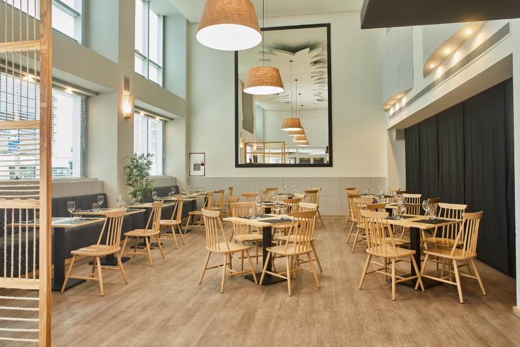 Restaurace v ubytování Silken Atlántida Santa Cruz