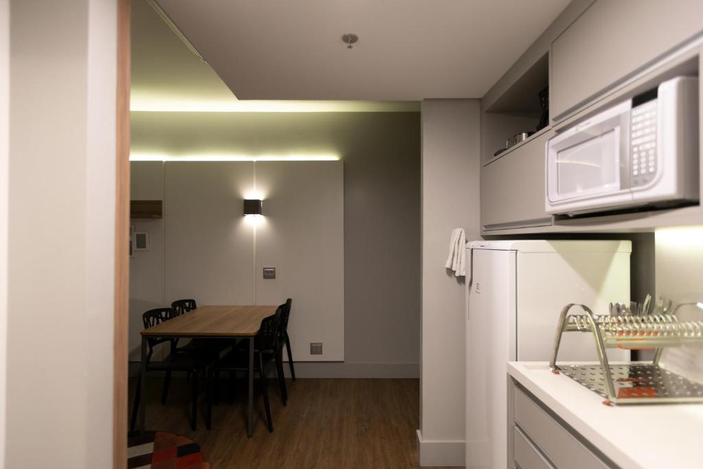  Apartamento Premium Batel - HSB003