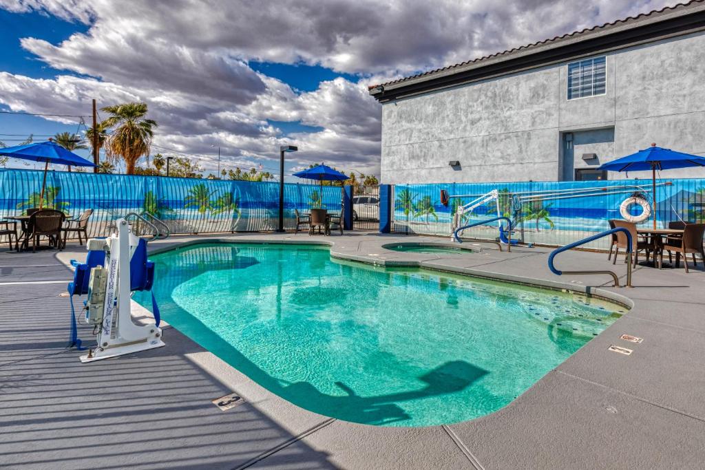 The Azure Hotel photo