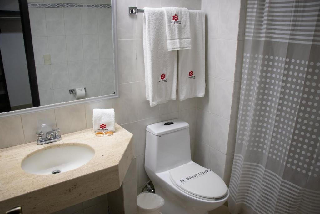 Koupelna v ubytování Hotel Las Pergolas