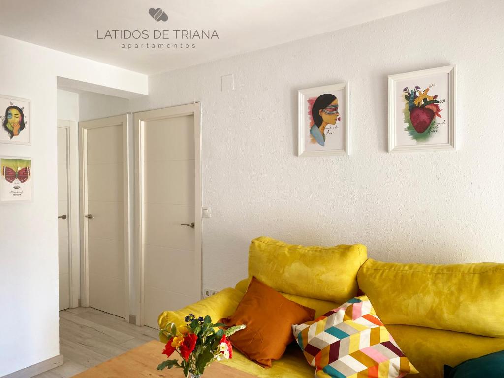 Posezení v ubytování Latidos de Triana - Apartamento en Triana totalmente equipado