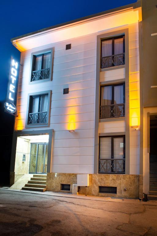 رزرو هتل و هاستل، بوتیک عثمانی, 09037376597