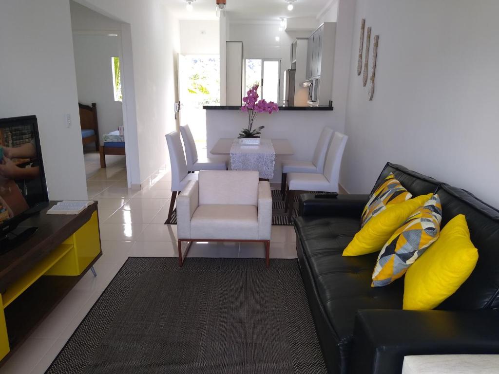  Apartamento - Condomínio Jardins dos Pescadores - Praia do Perequê-Açu