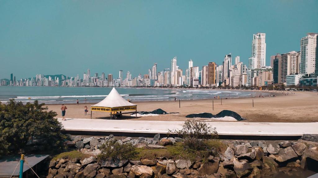  Apartamento Frente Mar em Balneário Camboriú