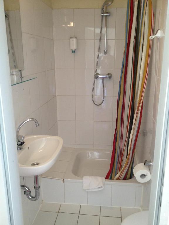 Domo Hotel Mondial - Resim 24