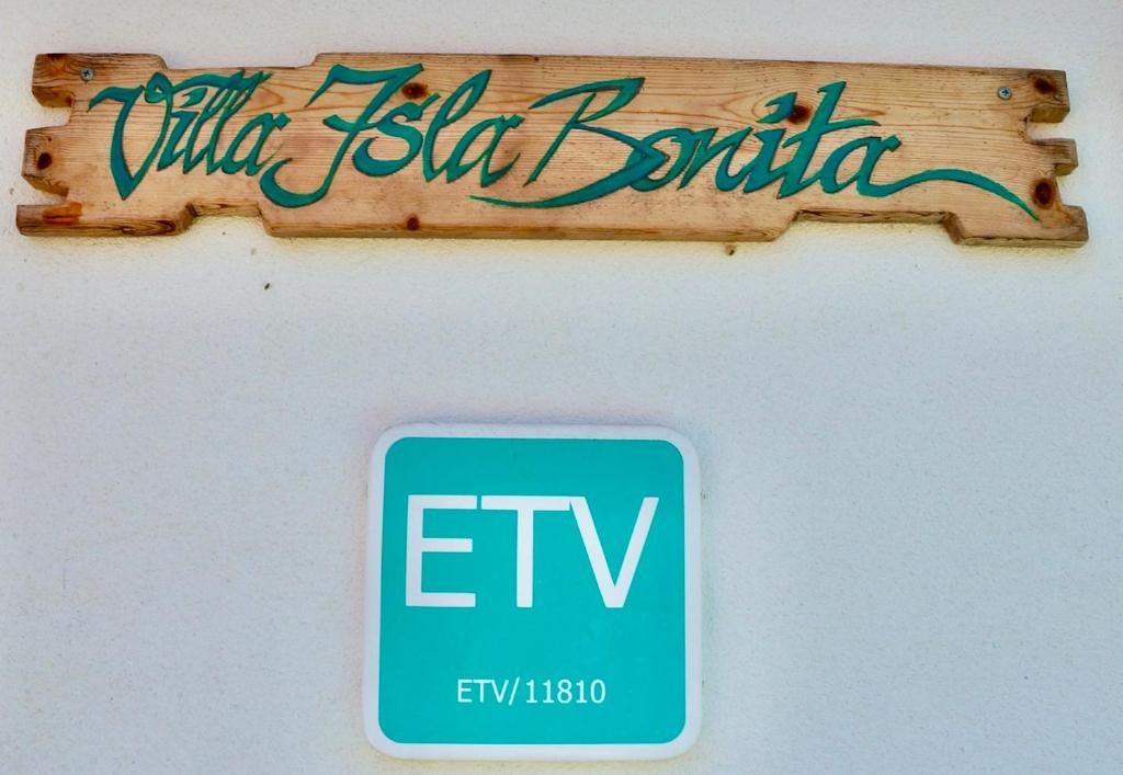 Certifikát, hodnocení, plakát nebo jiný dokument vystavený v ubytování Villa Isla Bonita