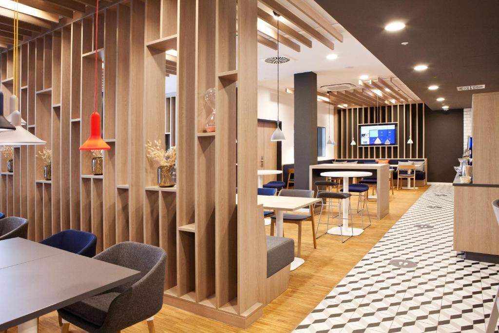 Holiday Inn Express Munich - Olympiapark by IHG - Resim 43