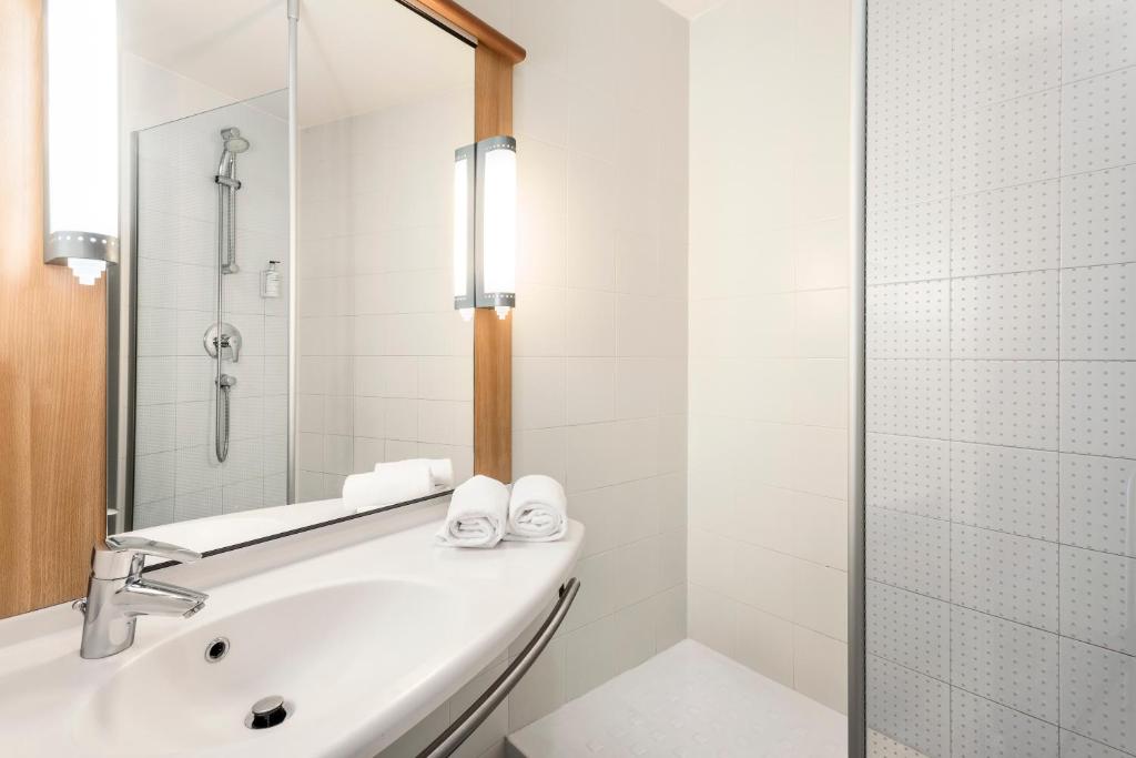 Koupelna v ubytování B&B HOTEL Barcelona Mataro
