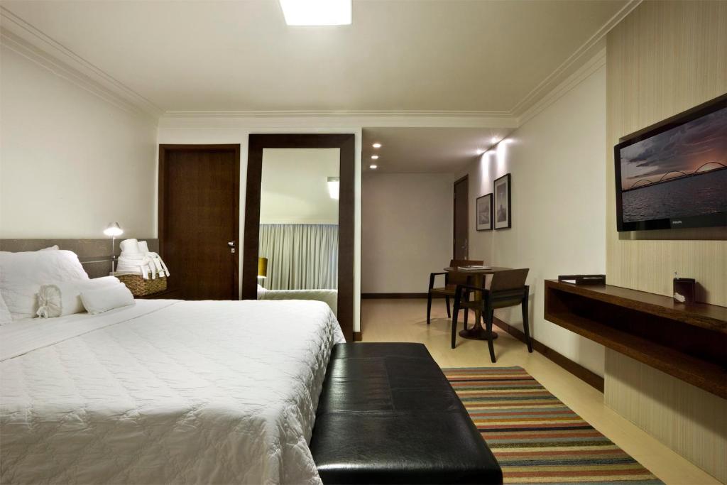  Sia Park Executive Hotel