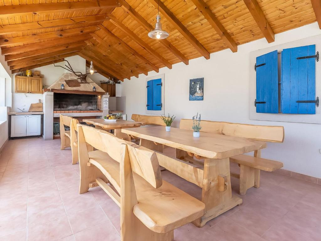 Kuchyň nebo kuchyňský kout v ubytování Apartment Villa 2 Pools-2 by Interhome