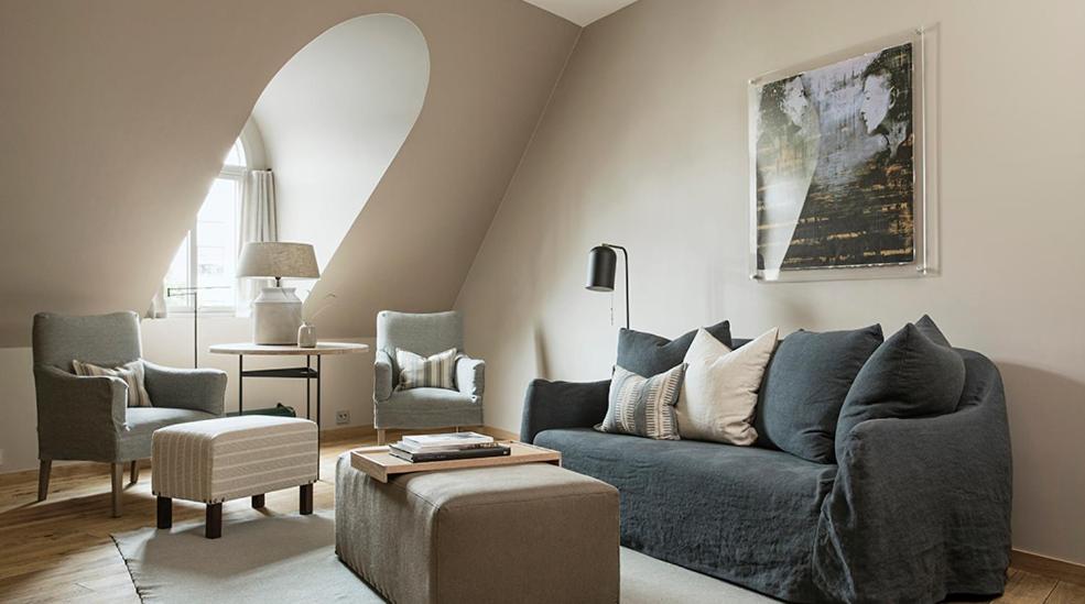 Posezení v ubytování Hotel Brosundet