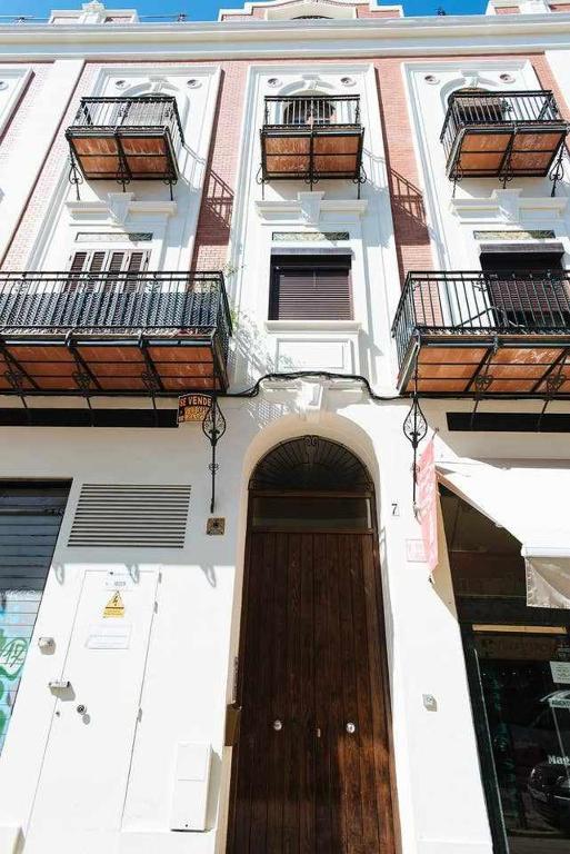 Apartment Amazing Penthhouse View in Triana, Seville, Spain ...