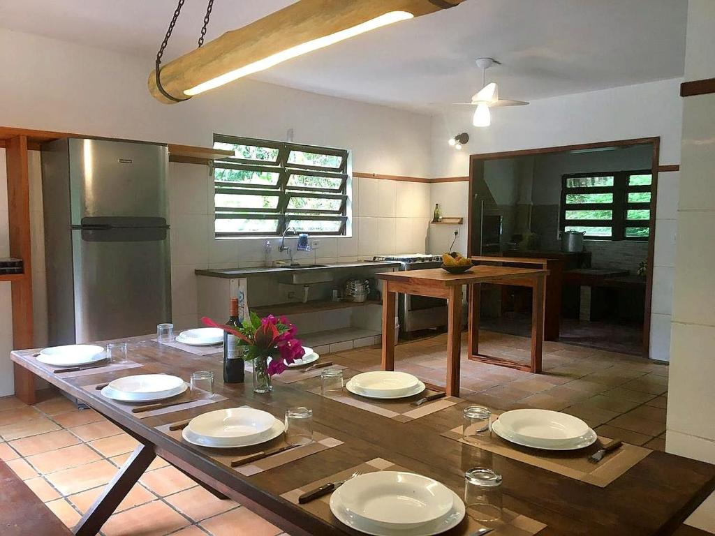  Sitio com linda casa pertinho da praia