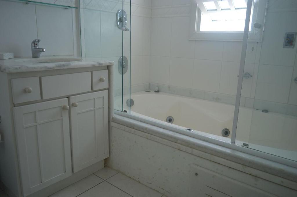 Vista do Vale do Quilombo - Banheira de Hidromassagem  Vista do Vale do Quilombo - Banheira de Hidromassagem