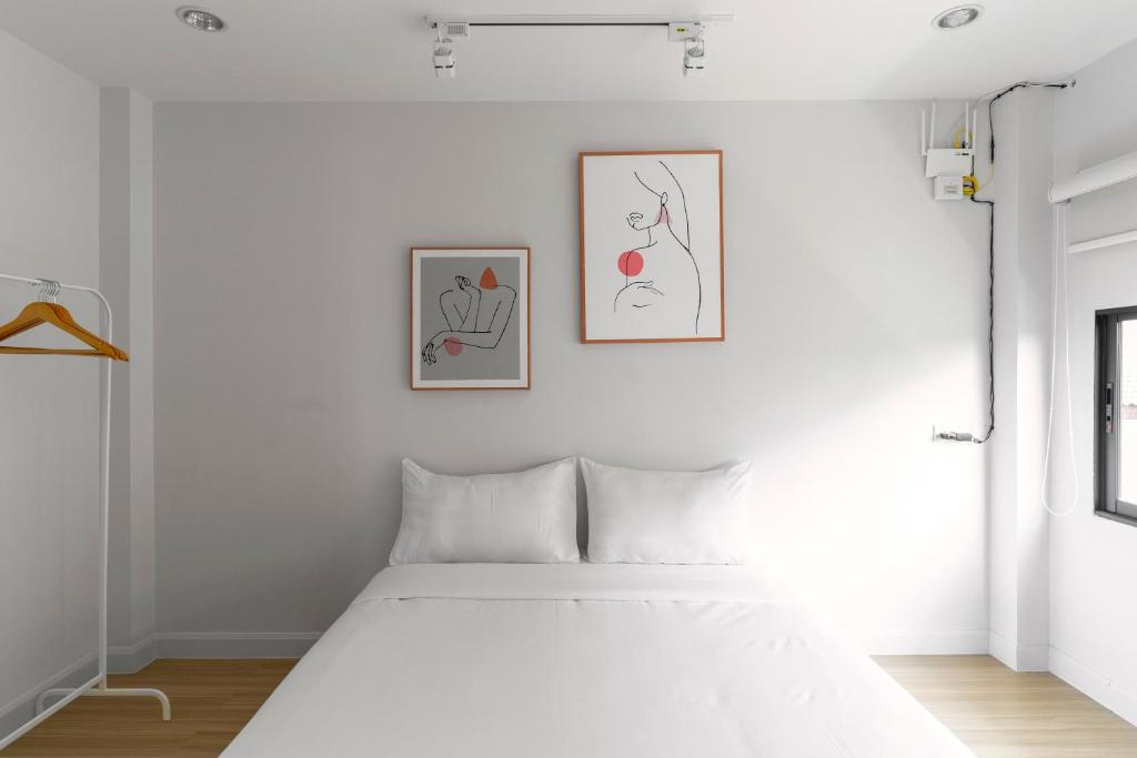 Postel nebo postele na pokoji v ubytování Brand-new Aewmai Pool Villa&Promotion◆byน้องมังคุด