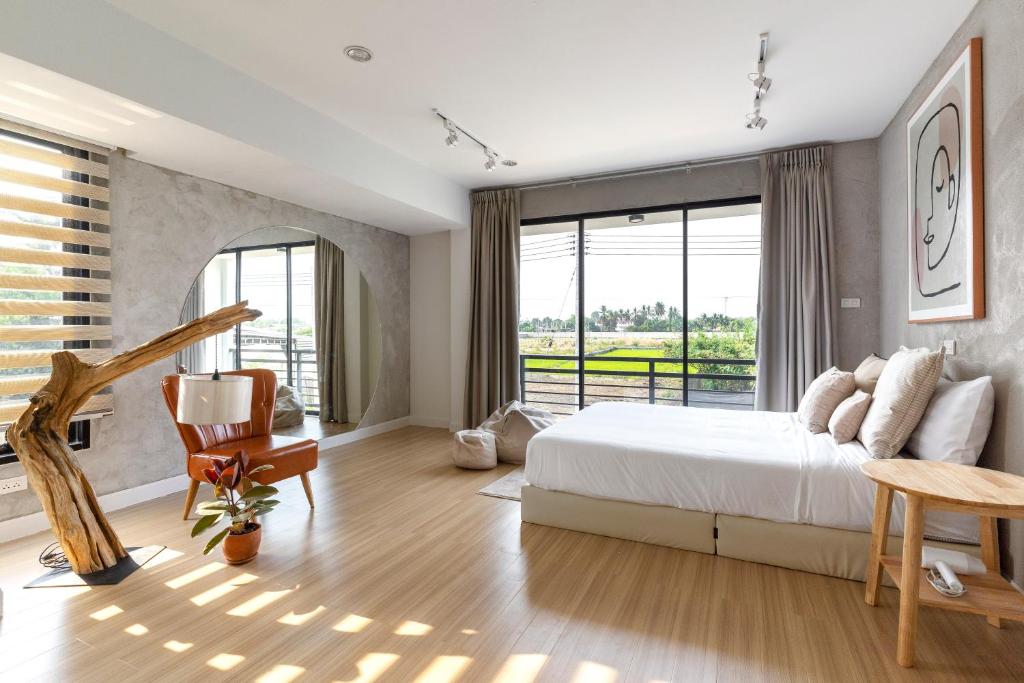 Postel nebo postele na pokoji v ubytování Brand-new Aewmai Pool Villa&Promotion◆byน้องมังคุด