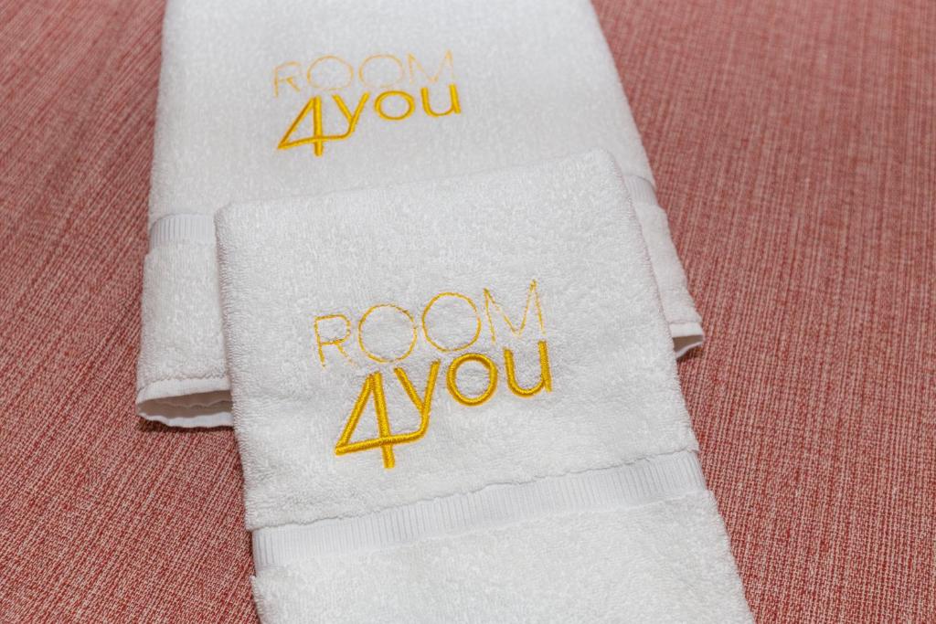  Room 4 You