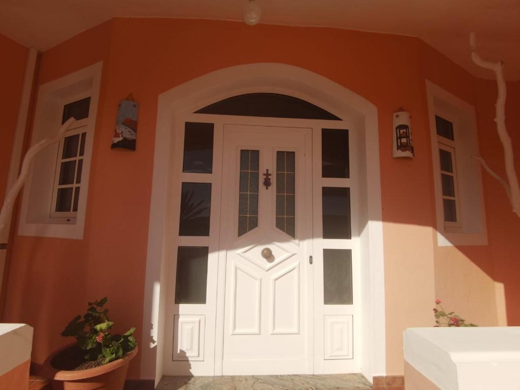 Casa LA GUALJAMA Tesejerague - Four-Bedroom House