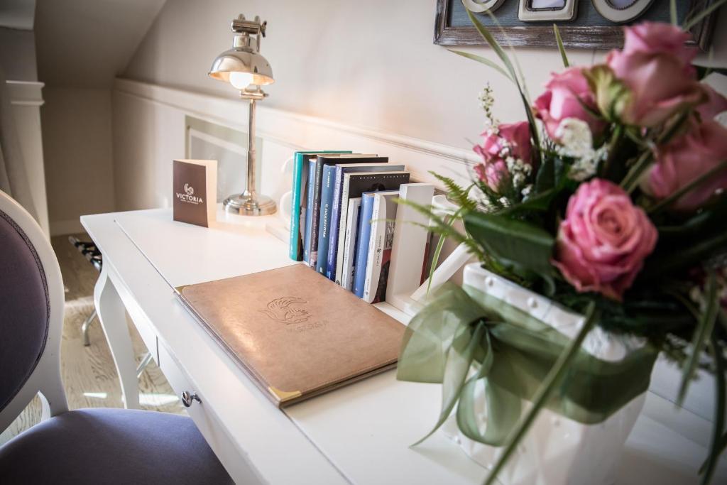 Victoria Hotel Letterario - Resim 15