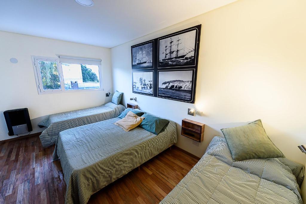 TV a/nebo společenská místnost v ubytování La Tosca Hostel