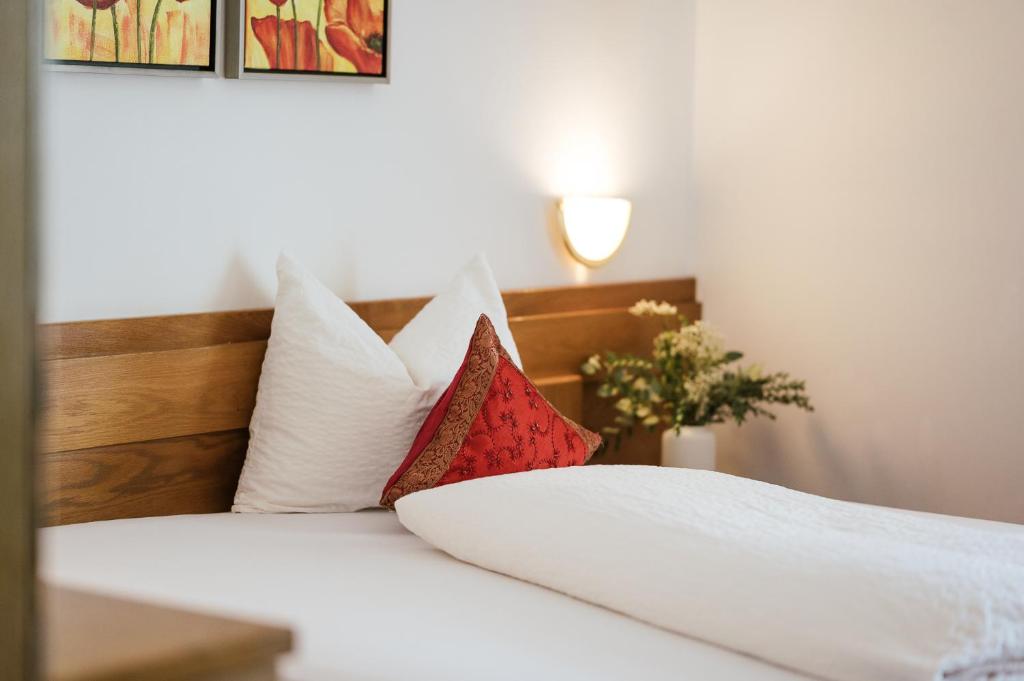 Hotel Bauhof - Single Room