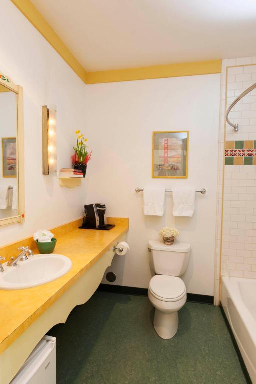 Sonoma Creek Inn photo