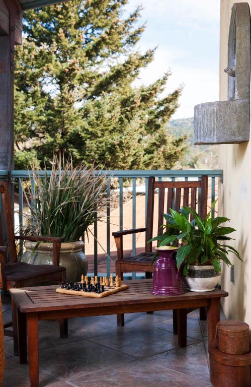 Sonoma Creek Inn photo