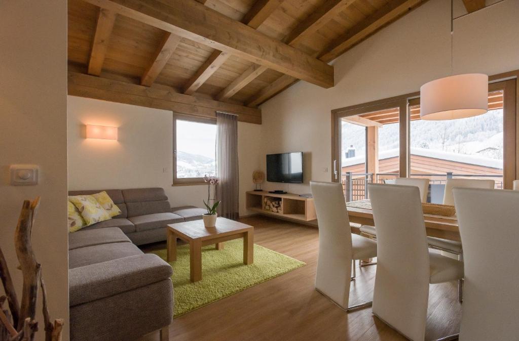 Posezení v ubytování Resort Tirol am Wildenbach