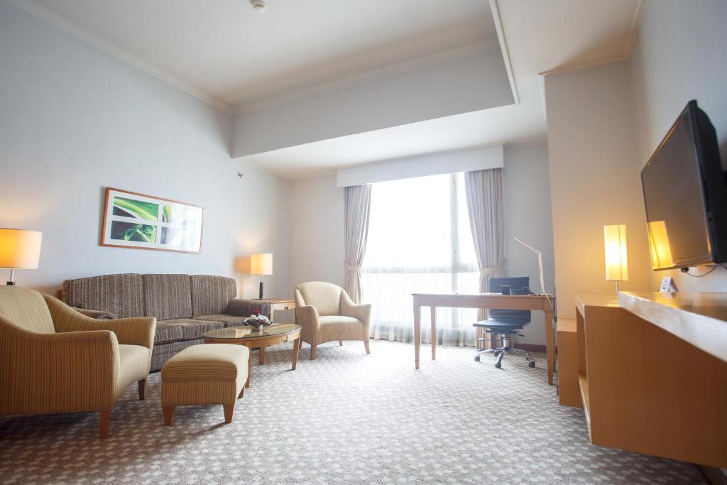TV a/nebo společenská místnost v ubytování The Linden Suites