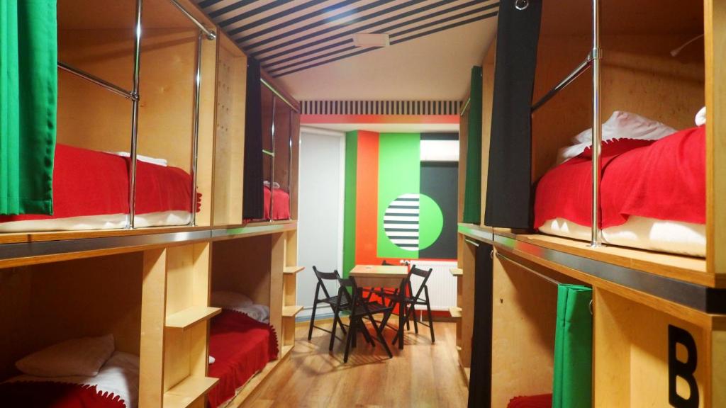 Good Times House - 8