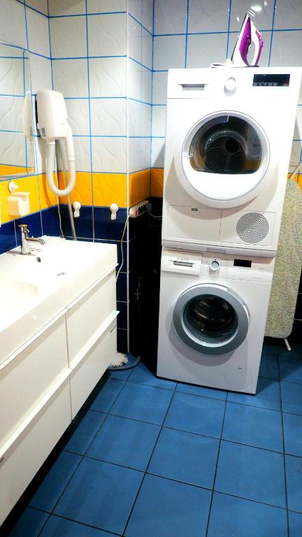 Good Times House - 5