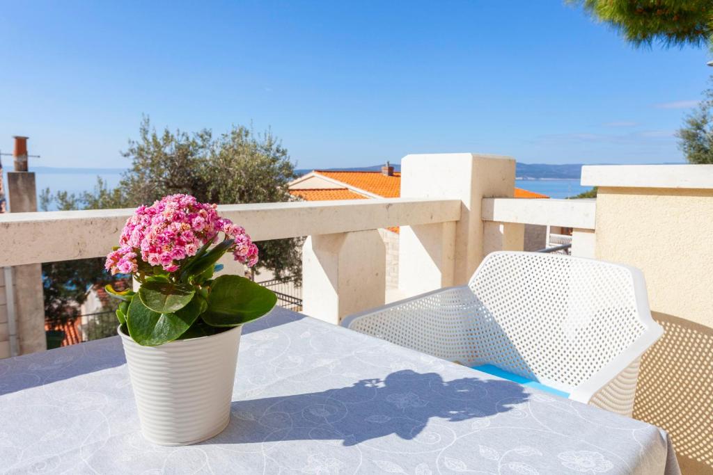 Villa King Apartments - 9