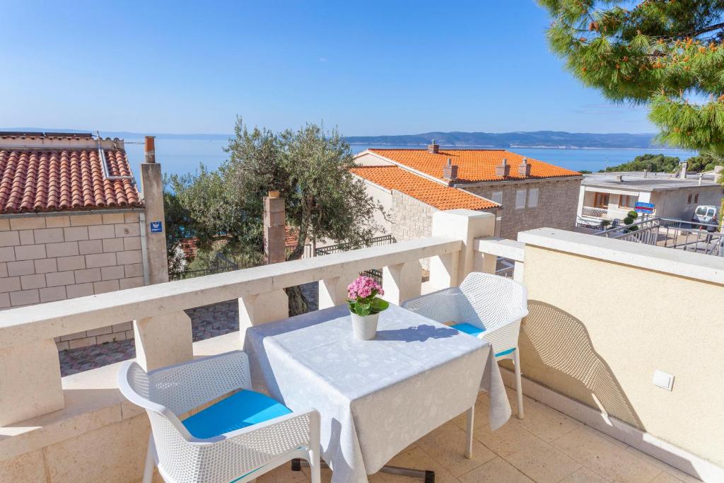 Villa King Apartments - 10