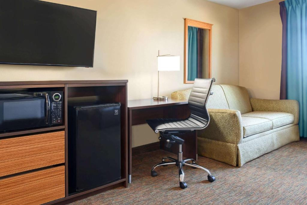 Super 8 by Wyndham Sioux Falls - Société De Studio Avec Deux Lits Queen - Non-fumeurs