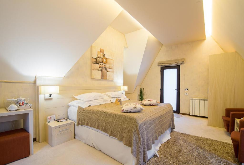 Ioana Boutique Hotel - Resim 30