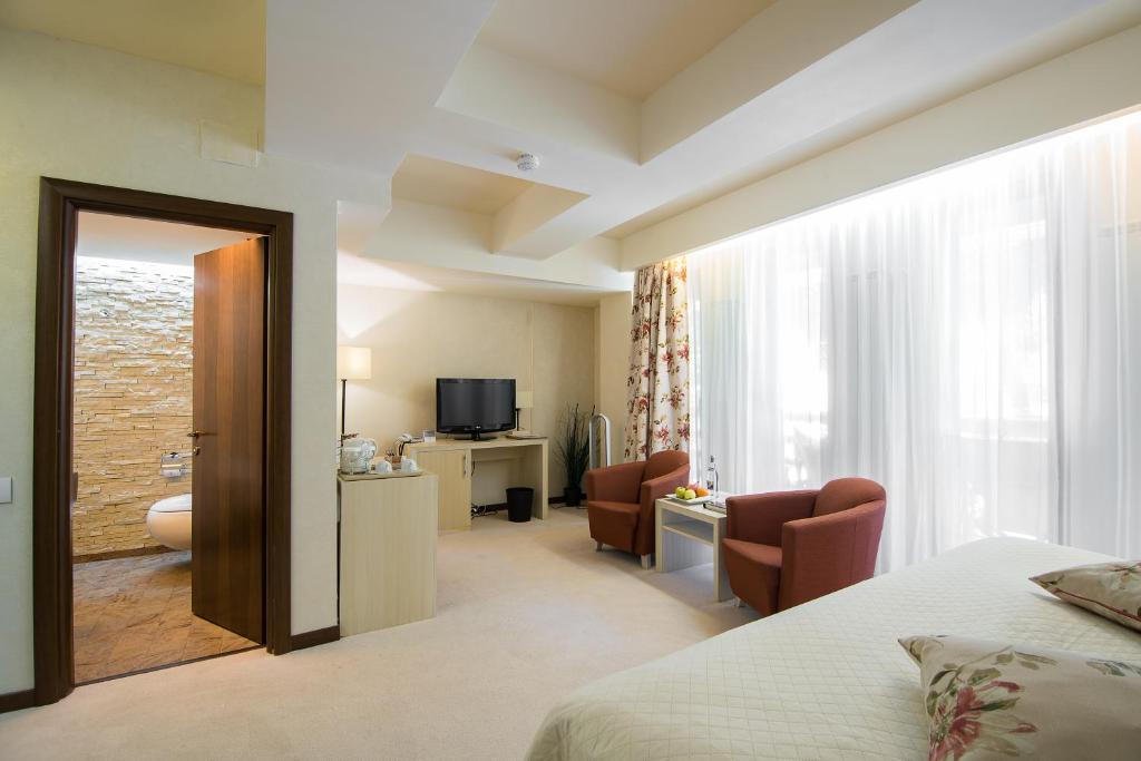 Ioana Boutique Hotel - Resim 44