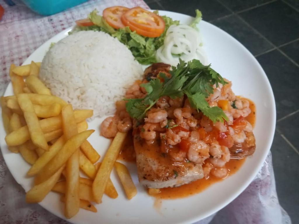  Pousada e Restaurante H Guarujá
