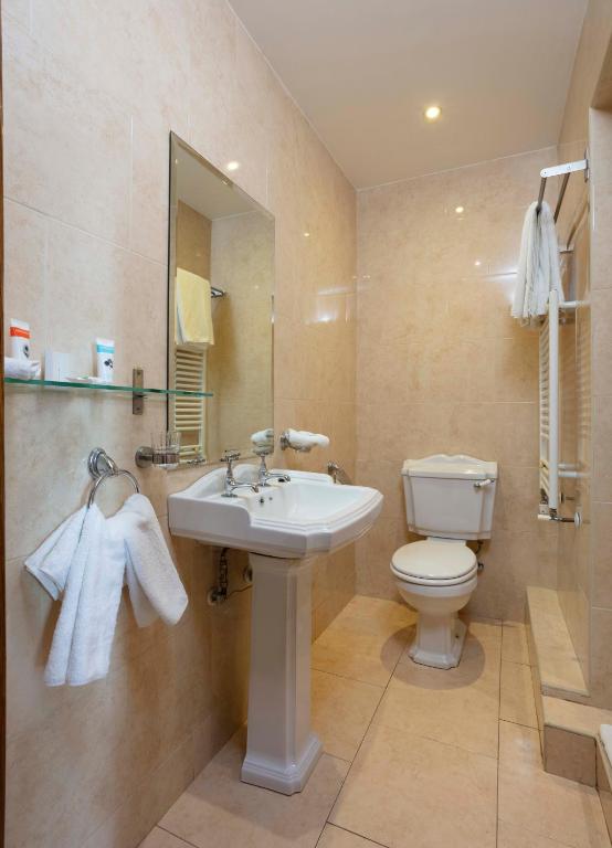 Koupelna v ubytování Scholars Townhouse Hotel