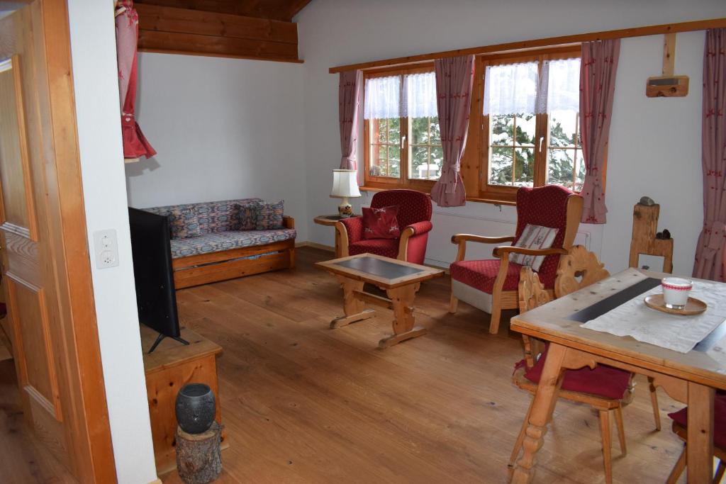 Posezení v ubytování B&B Stiffler-Huus