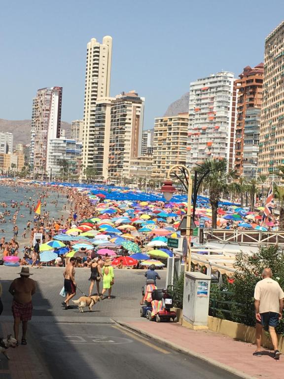 La Siesta Casa Jenni, Benidorm – Bijgewerkte prijzen 2023