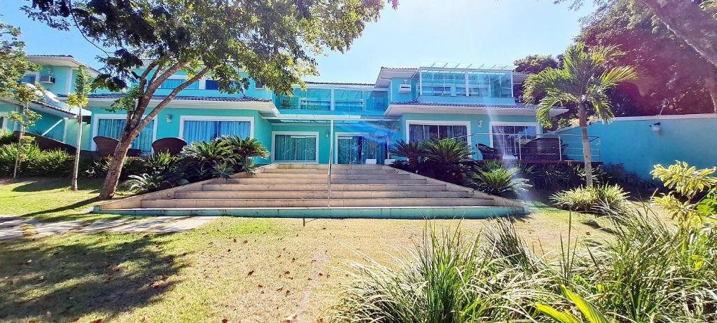 Linda casa próxima a praia da Ferradura em Búzios